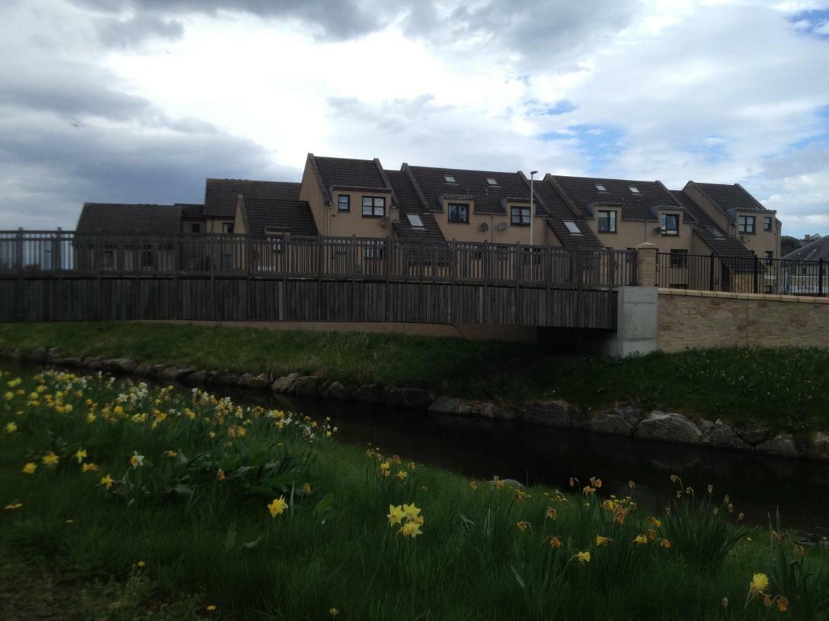 River View Apartment Elgin Eksteriør bilde